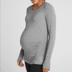 GapFit Maternity Shirt
